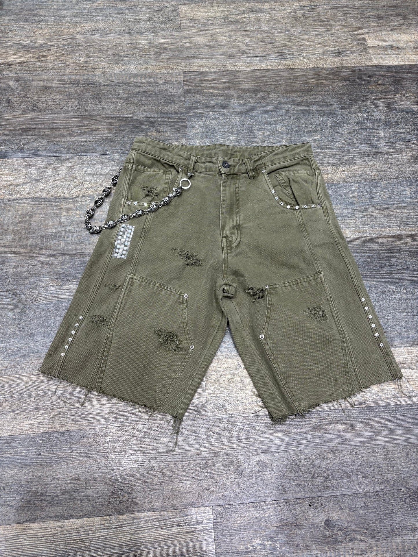CLOTH TALK SHORTS